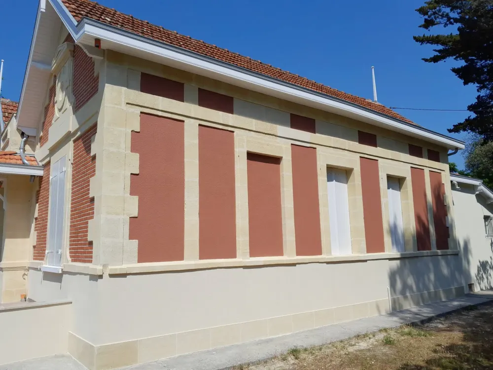 Rénovation de bâtiments anciens près de Queyrac